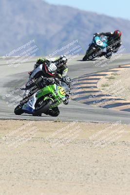media/Oct-05-2025-CVMA (Sun) [[beeef4f201]]/Race 11-500-400(4)-350 Supersport/